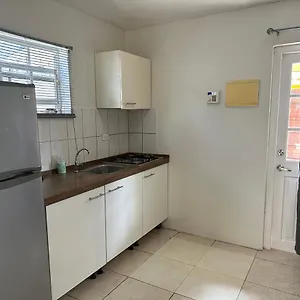- Begane Grond - Poolside Apartment