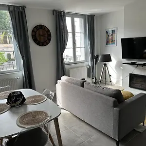 Avec Terrasse Au Puy Apartment Le Puy-en-Velay