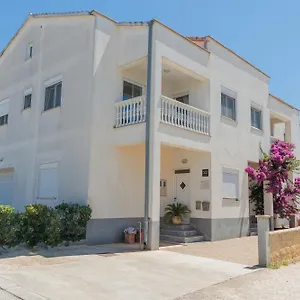 Rusula Apartment Zadar