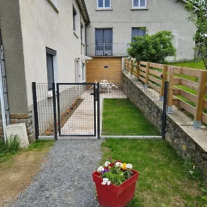 Le Crozatier Apartment Saint-Georges (Cantal)